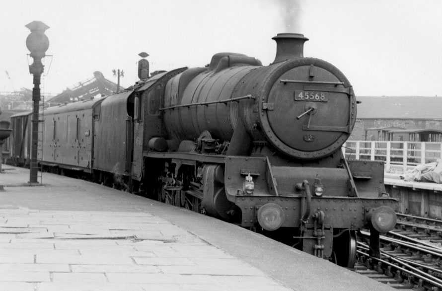 45568 Western Australia at Leeds