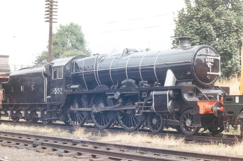 5552 Silver Jubilee (in reality, 45593 Kolhapur in disguise) at the Great Central Railway, 1 May 1994