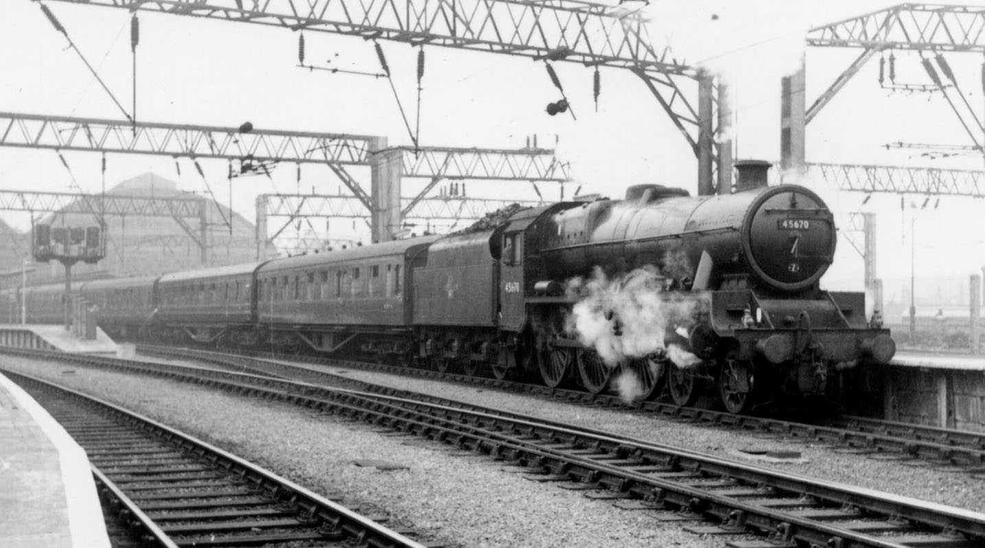 45670 Howard of Effingham at Manchester Piccadilly on 4 May 1962