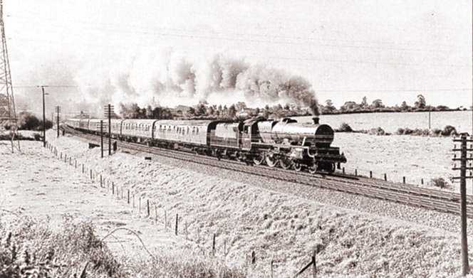 45690 Leander at Westerleigh with a Bristol-Bradford express, May 1959