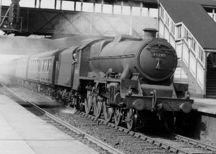 45741 Leinster at Willesden Junction